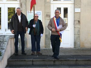 Commémoration du 11 novembre et remise de la médaille d'argent à Daniel Pomarat