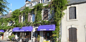 Bar restaurant épicerie LES GLYCINES - J.F PECOUL